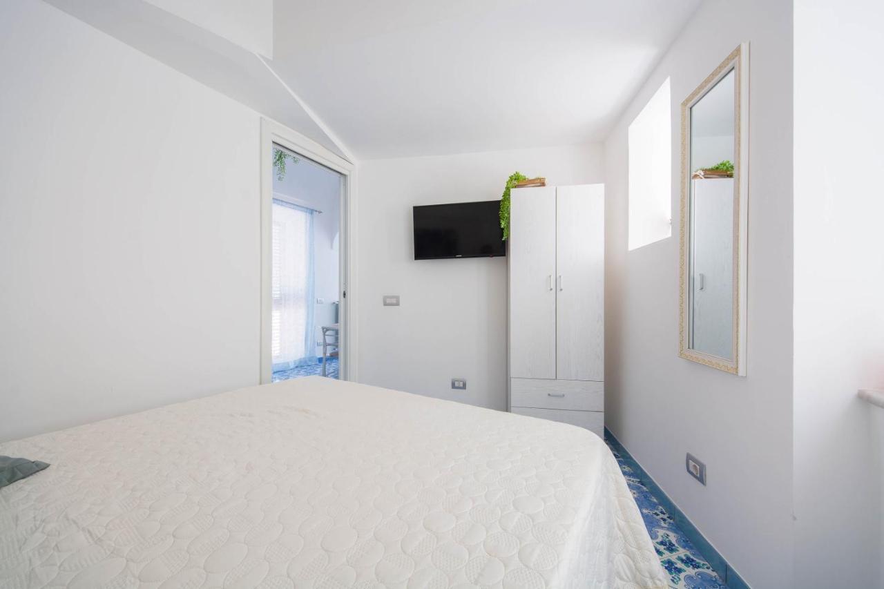 Yourhome - Lorena Maria House Позитано Экстерьер фото